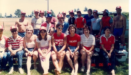 1986 hybrid softball team